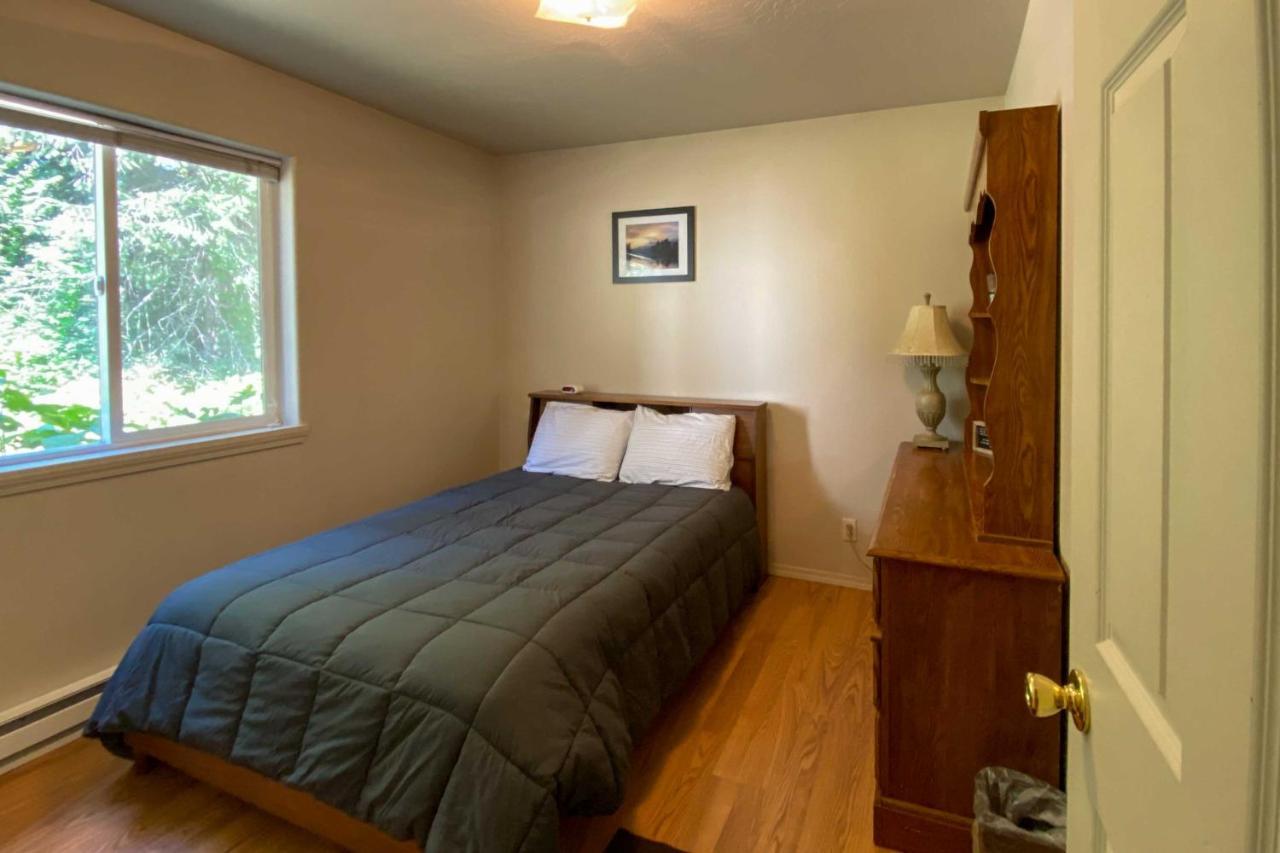 Private 2-Acre Retreat With Mtn Views, Walk To River Saint Maries Exterior foto